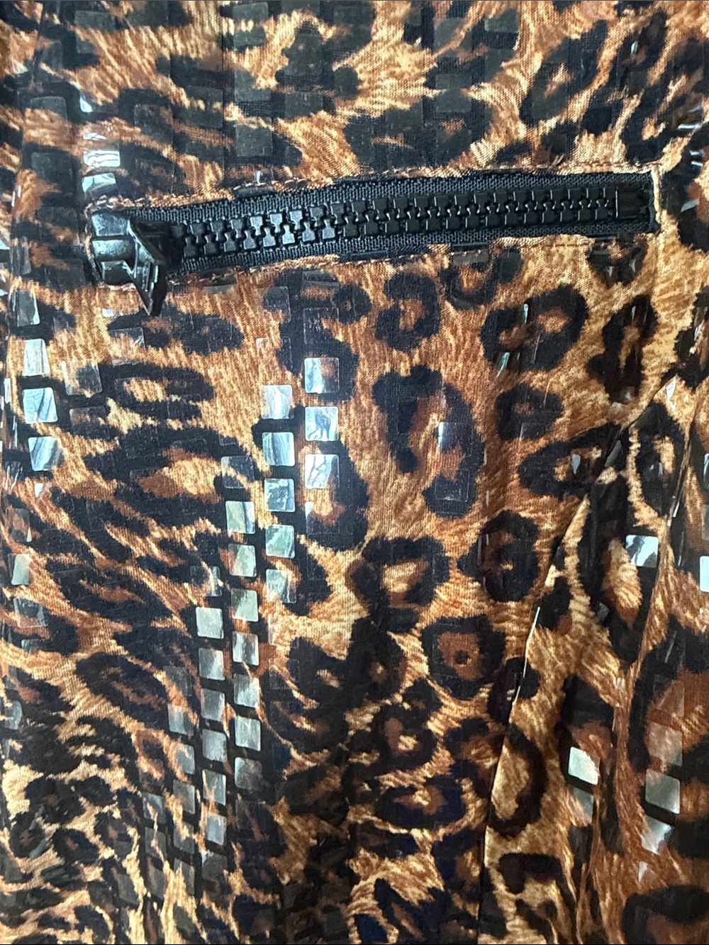 NABI Leopard Ladies Shimmer Stretch Blazer front sleeve pocket zippers XL - Picture 3 of 6